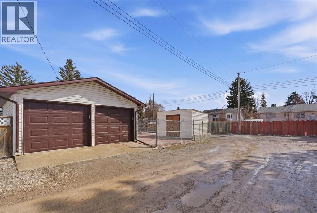 3735 28 Street Se, Calgary, Alberta  T2B 0P6 - Photo 39 - A2299260