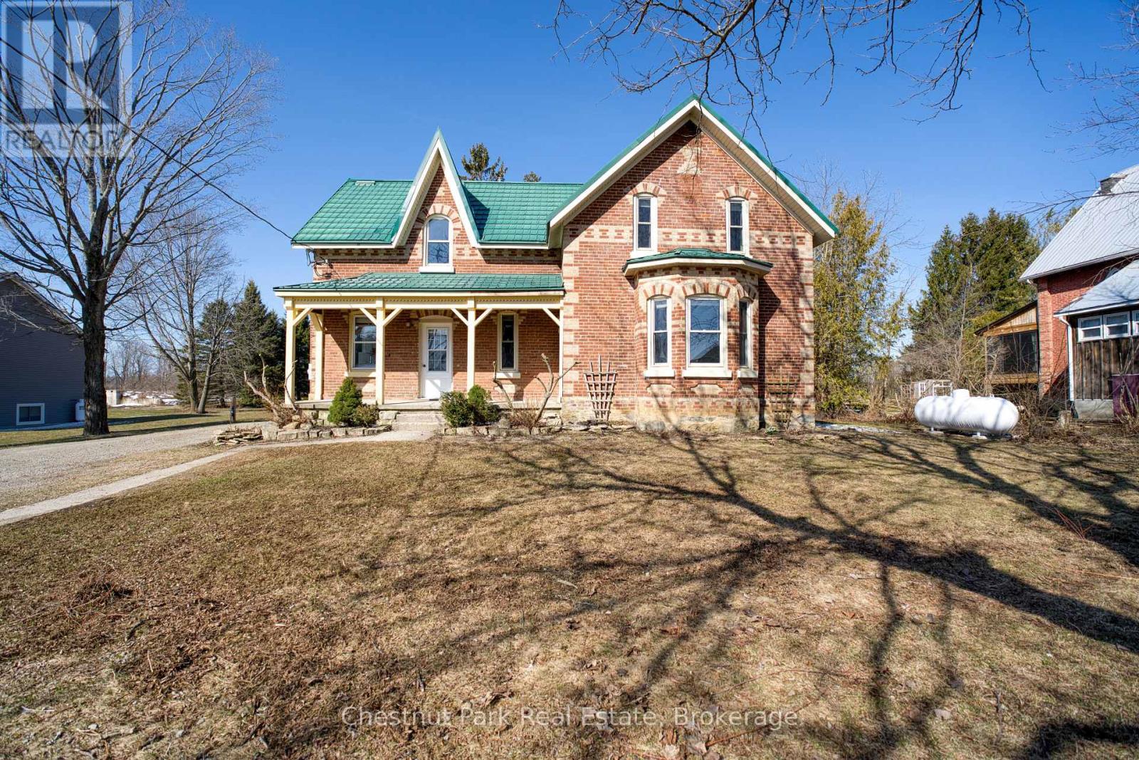 319928 Kemble Rock Road, Georgian Bluffs, Ontario  N0H 1S0 - Photo 2 - X12975908