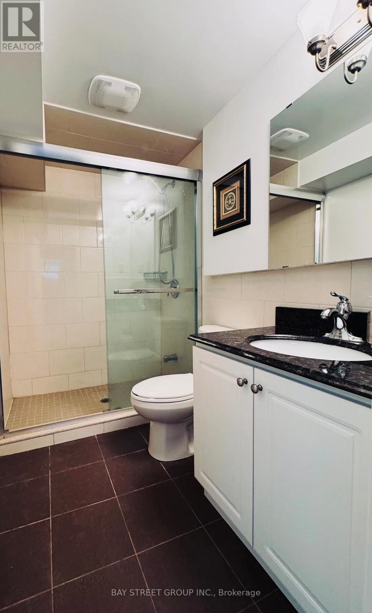 43 Appian Drive, Toronto, Ontario  M2J 2P8 - Photo 18 - C12980710