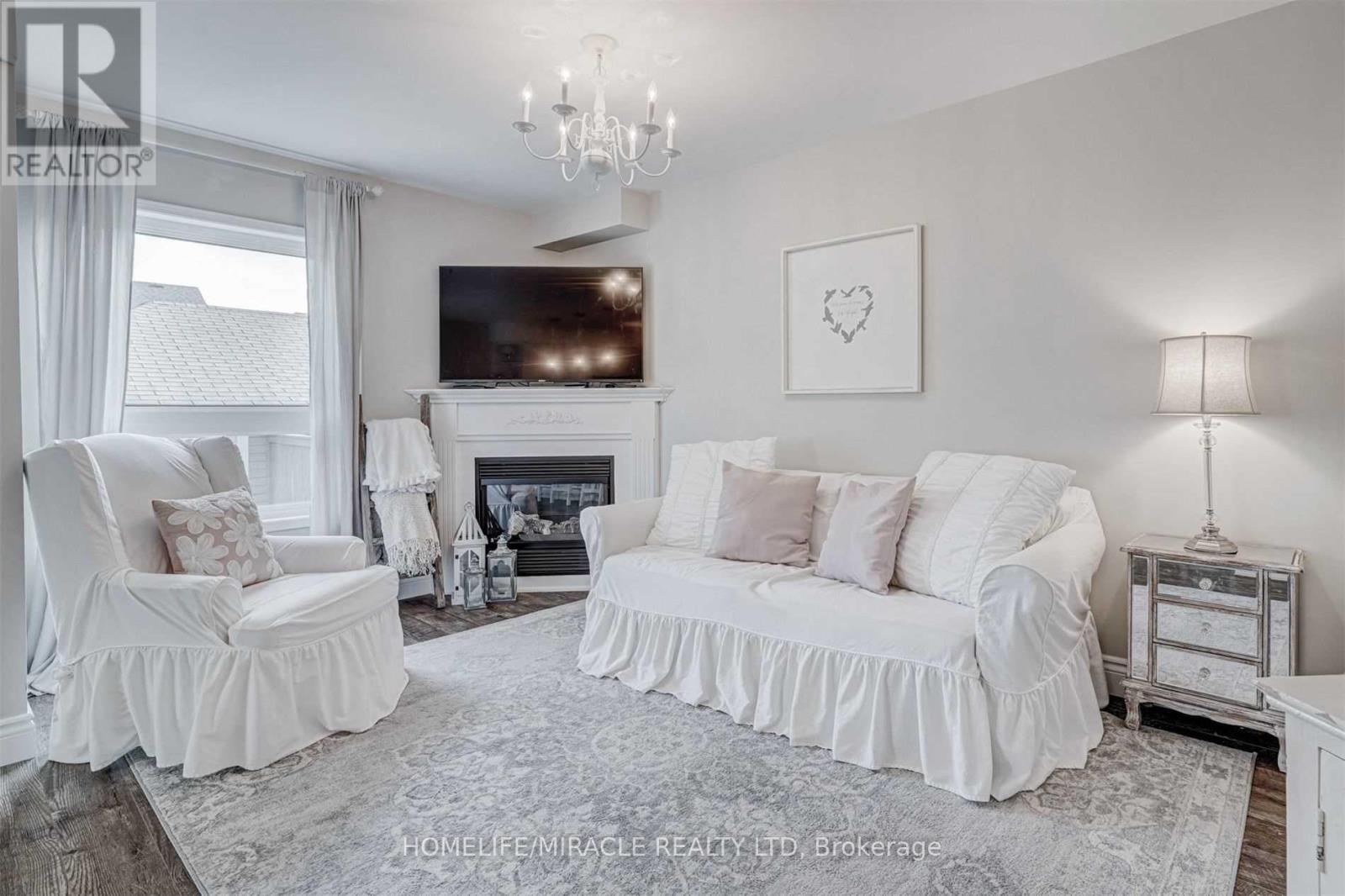 149 Carnwith Drive E, Whitby, Ontario  L1M 2J5 - Photo 12 - E12957670