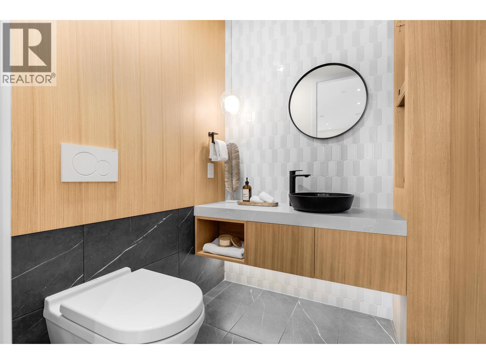 1 2764 W 14th Avenue, Vancouver, British Columbia  V6K 2X2 - Photo 15 - R3110157