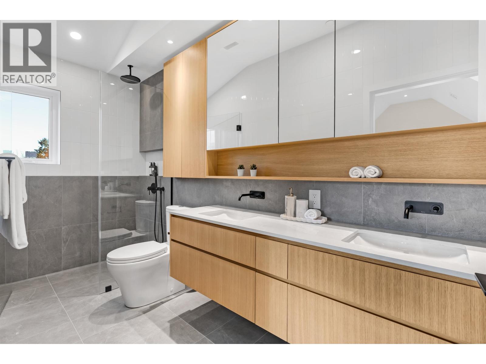 1 2764 W 14th Avenue, Vancouver, British Columbia  V6K 2X2 - Photo 29 - R3110157