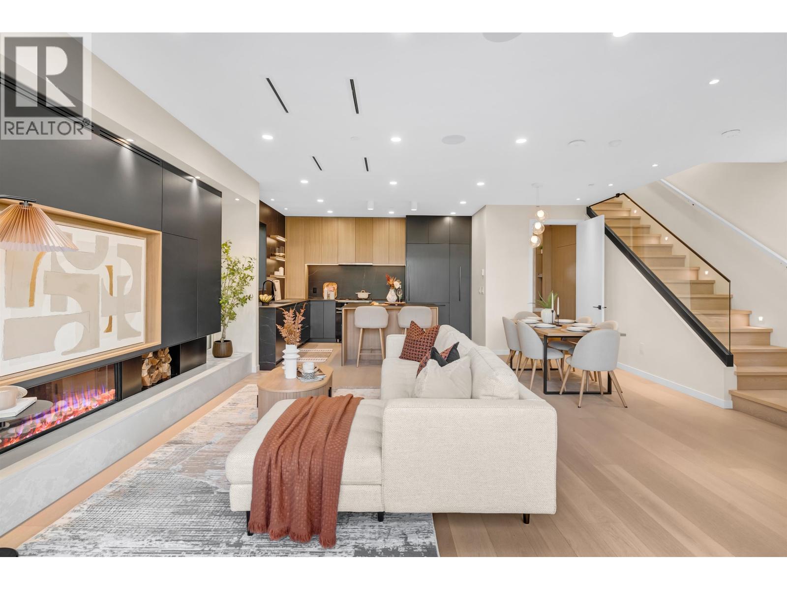 1 2764 W 14th Avenue, Vancouver, British Columbia  V6K 2X2 - Photo 4 - R3110157