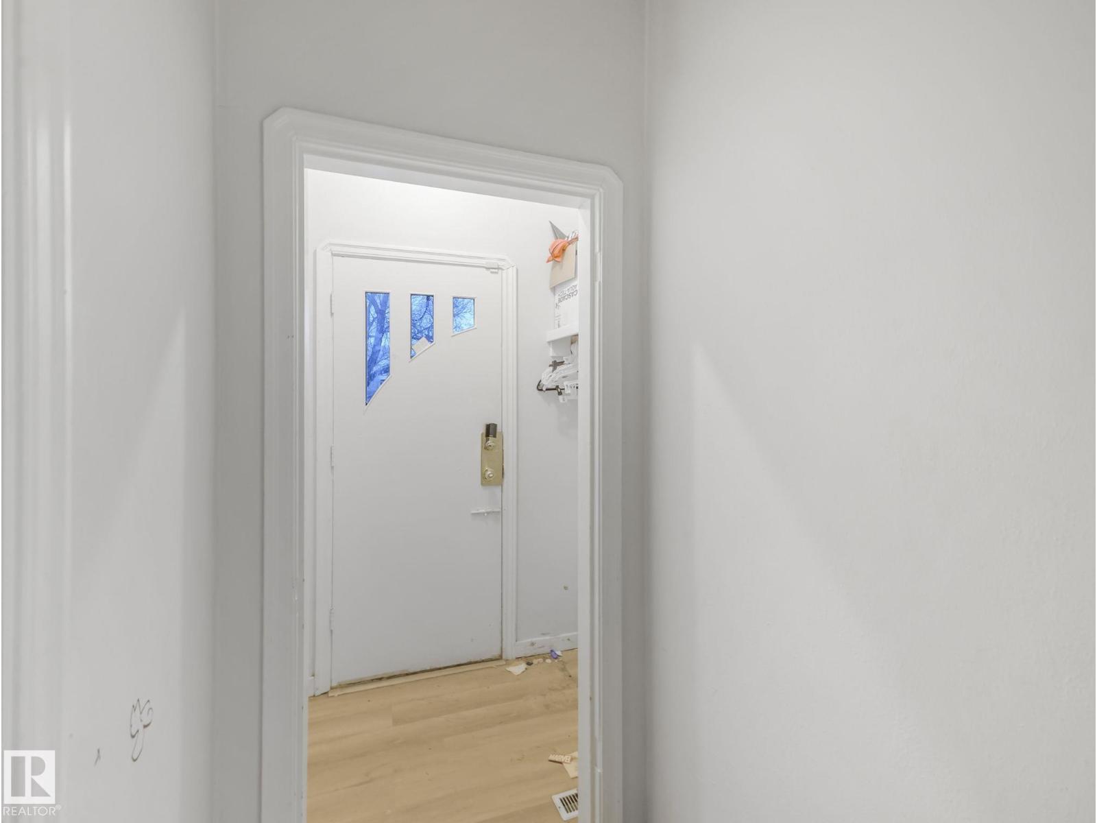 10958 & 52 & 48 108 St NW, Edmonton, Alberta  T5H 3A7 - Photo 8 - E4481370