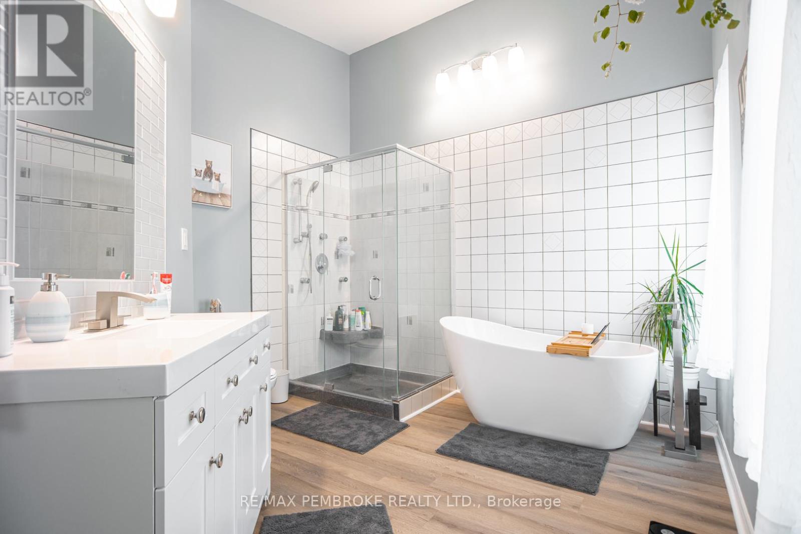 177 Sylvan Drive, Petawawa, Ontario  K8A 6W7 - Photo 19 - X12848004