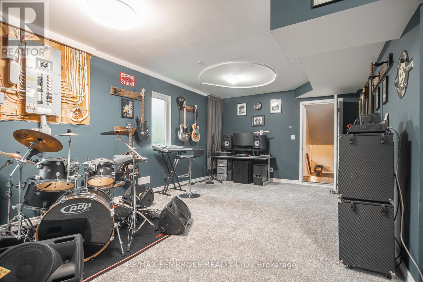 177 Sylvan Drive, Petawawa, Ontario  K8A 6W7 - Photo 12 - X12848004