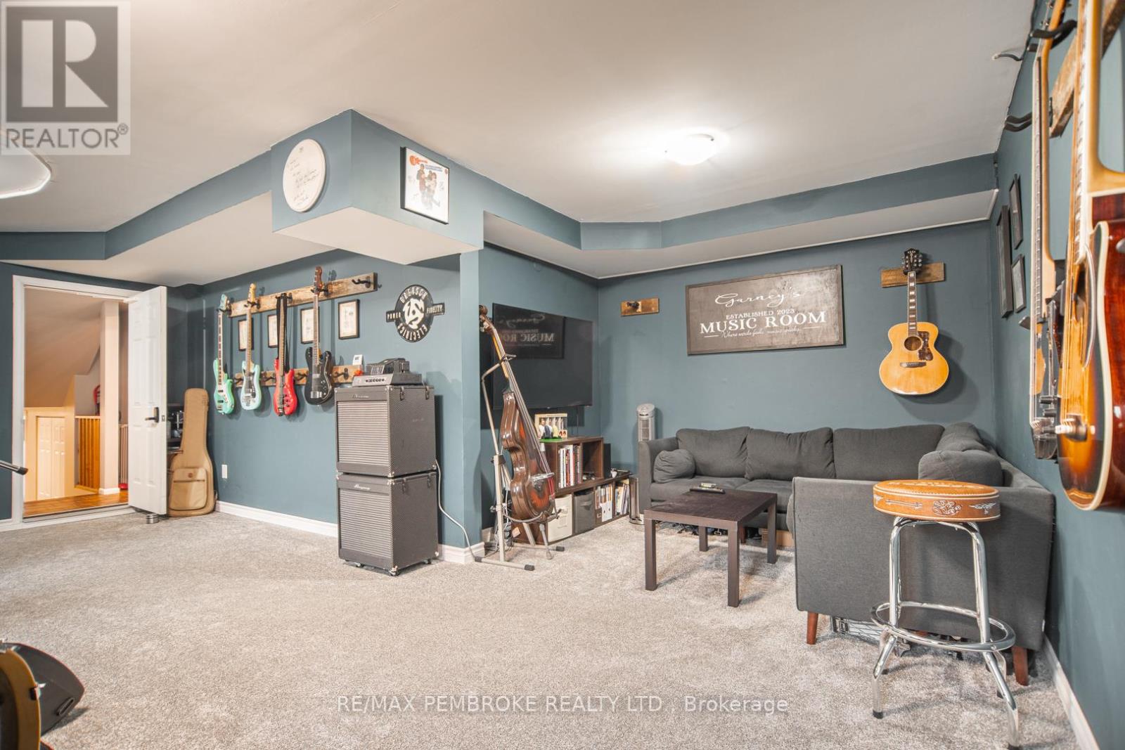 177 Sylvan Drive, Petawawa, Ontario  K8A 6W7 - Photo 11 - X12848004