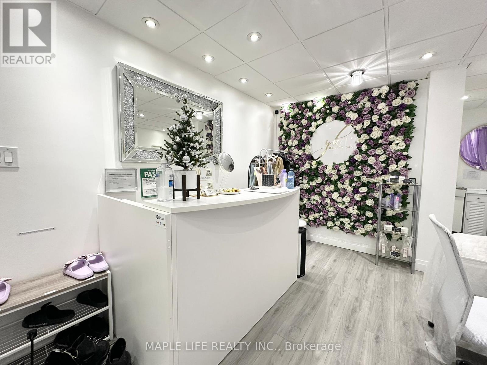 106 - 901 Yonge Street, Toronto, Ontario  M4W 2H2 - Photo 4 - C12988262