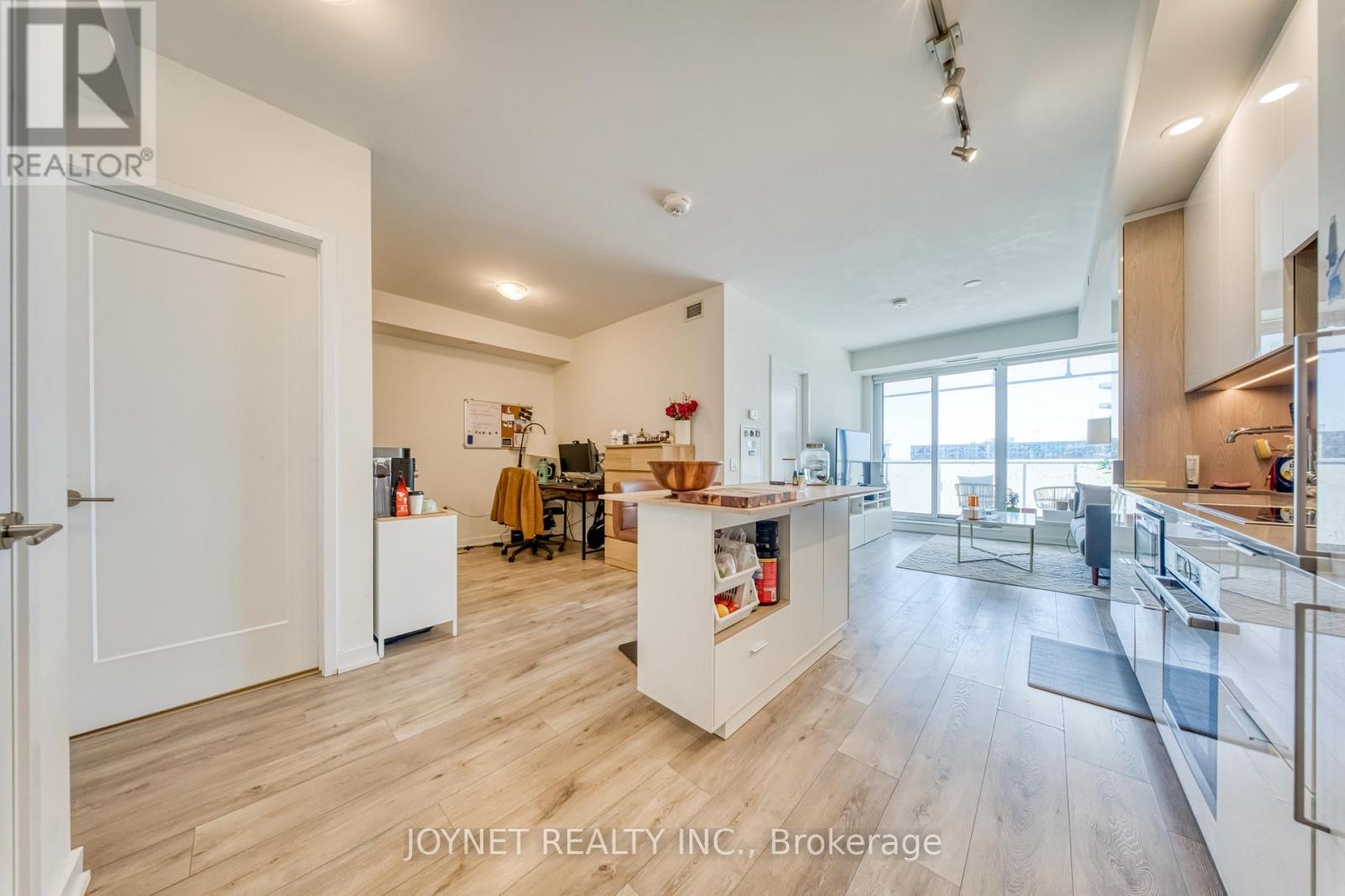 1201 - 28 FREELAND STREET, Toronto, Ontario