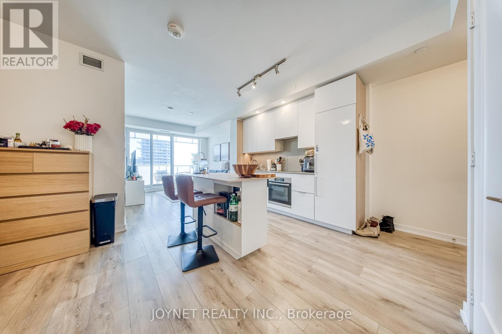 1201 - 28 Freeland Street, Toronto, Ontario  M5E 0E3 - Photo 9 - C12820810