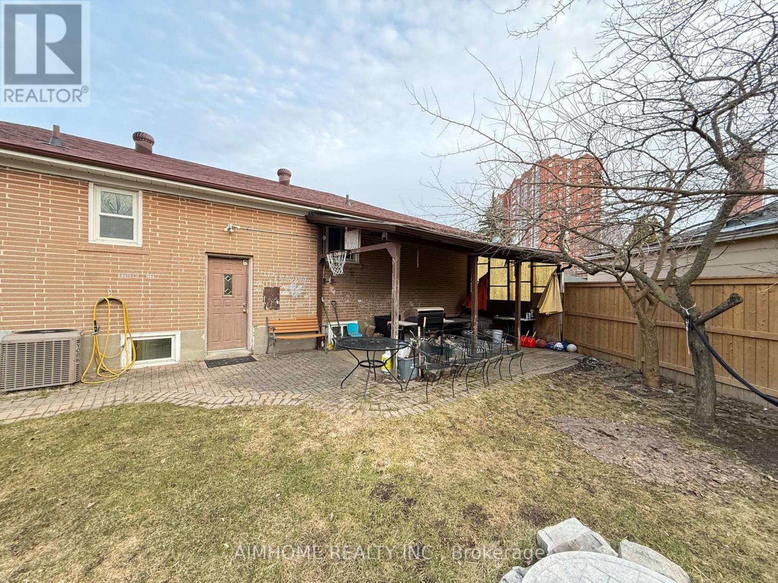 2 Khartoum Avenue, Toronto (Eglinton East), Ontario  M1K 3X9 - Photo 17 - E12933650