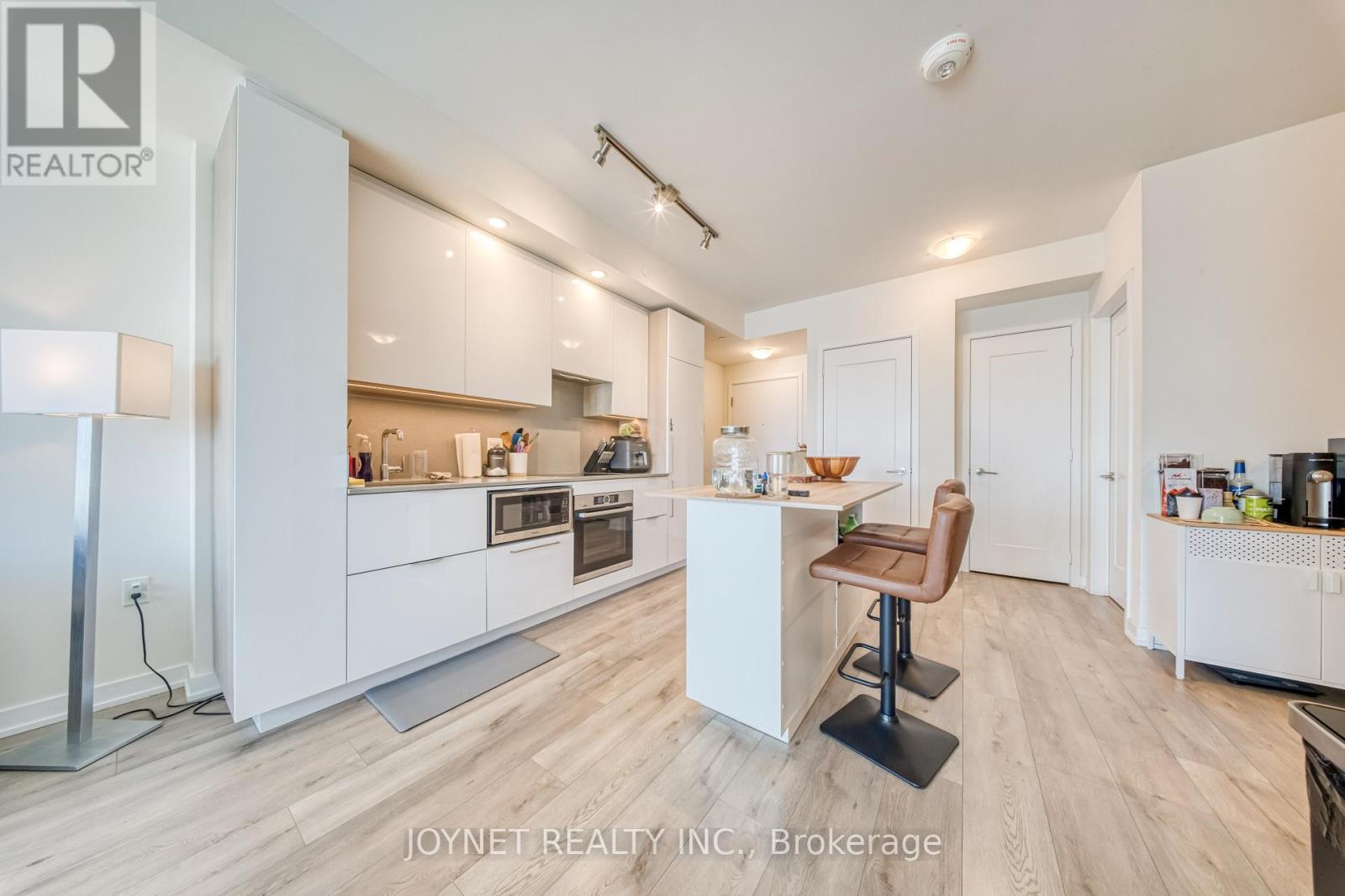 1201 - 28 Freeland Street, Toronto, Ontario  M5E 0E3 - Photo 8 - C12820810