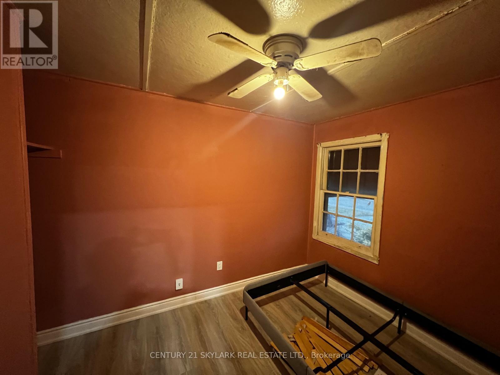 152 Selkirk Avenue, Hamilton, Ontario  L8H 5M2 - Photo 8 - X12964844