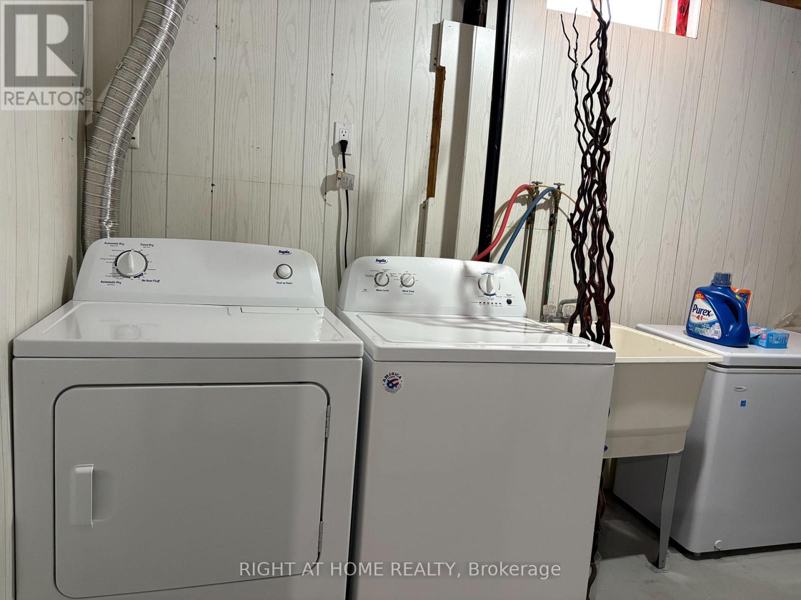 13 Golds Crescent, Barrie (Holly), Ontario  L4N 8R5 - Photo 14 - S12988284