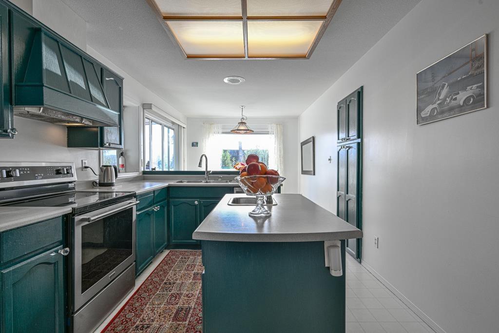 32948 10th Avenue, Mission, British Columbia  V2V 2K3 - Photo 5 - R3105599