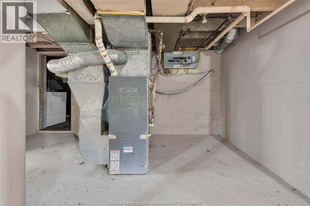 884 Moy, Windsor, Ontario  N9A 2N8 - Photo 29 - 26007122