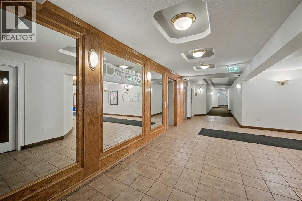 408, 777 3 Avenue Sw, Calgary, Alberta  T2P 0G8 - Photo 30 - A2300050