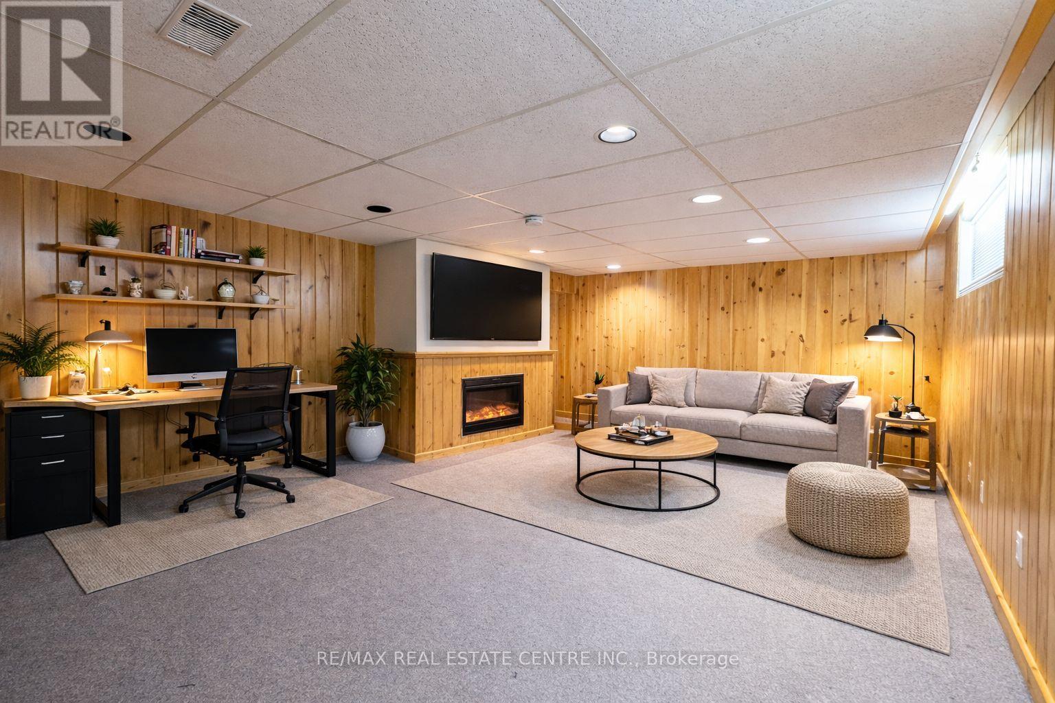 593 Indian Road, Mississauga, Ontario  L5H 1R1 - Photo 6 - W12988252