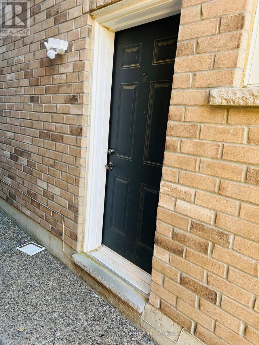 Basement - 9 Iguana Trail, Brampton, Ontario  L7A 4N2 - Photo 2 - W12988258