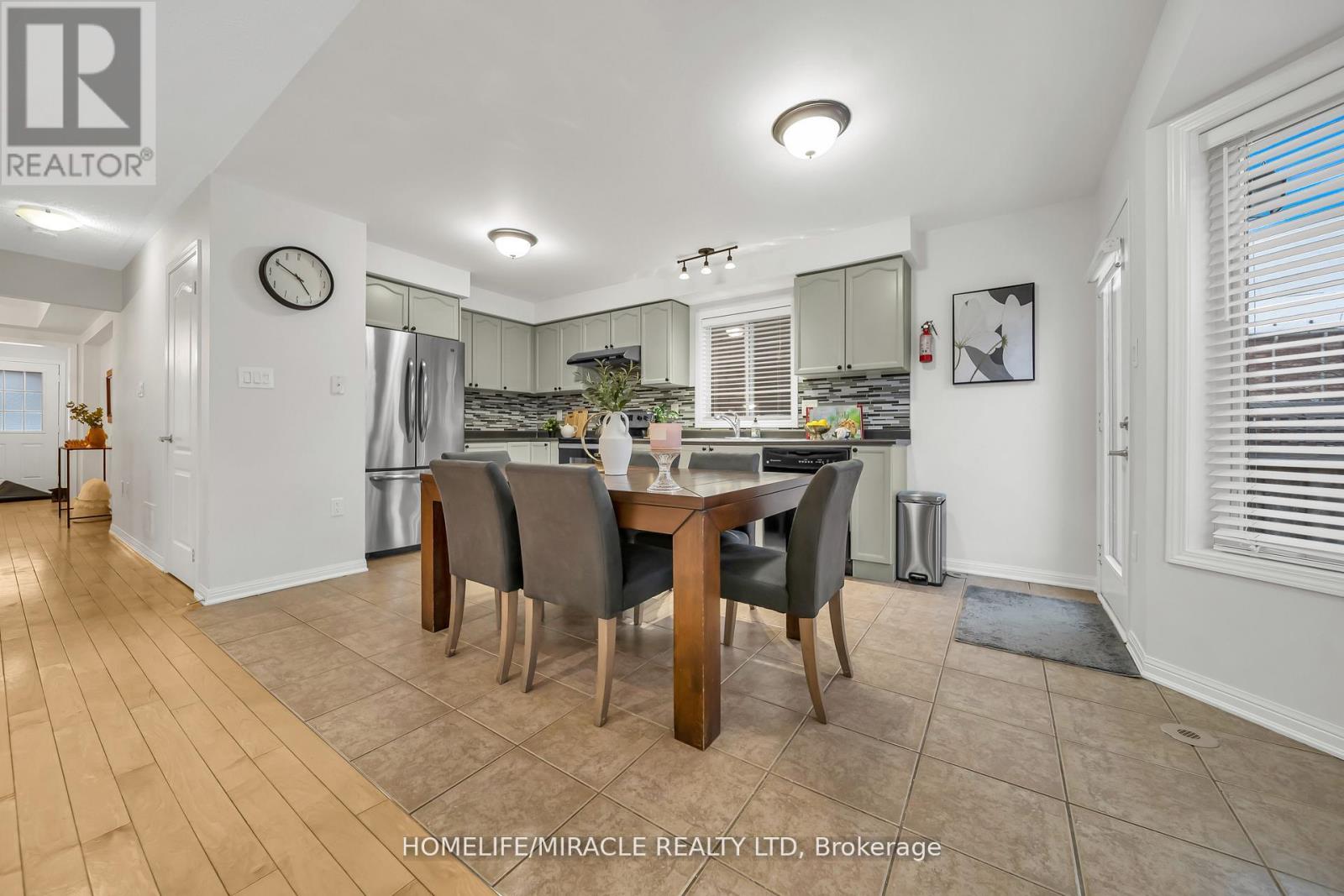 810 Hepburn Road, Milton, Ontario  L9T 0K6 - Photo 23 - W12988268