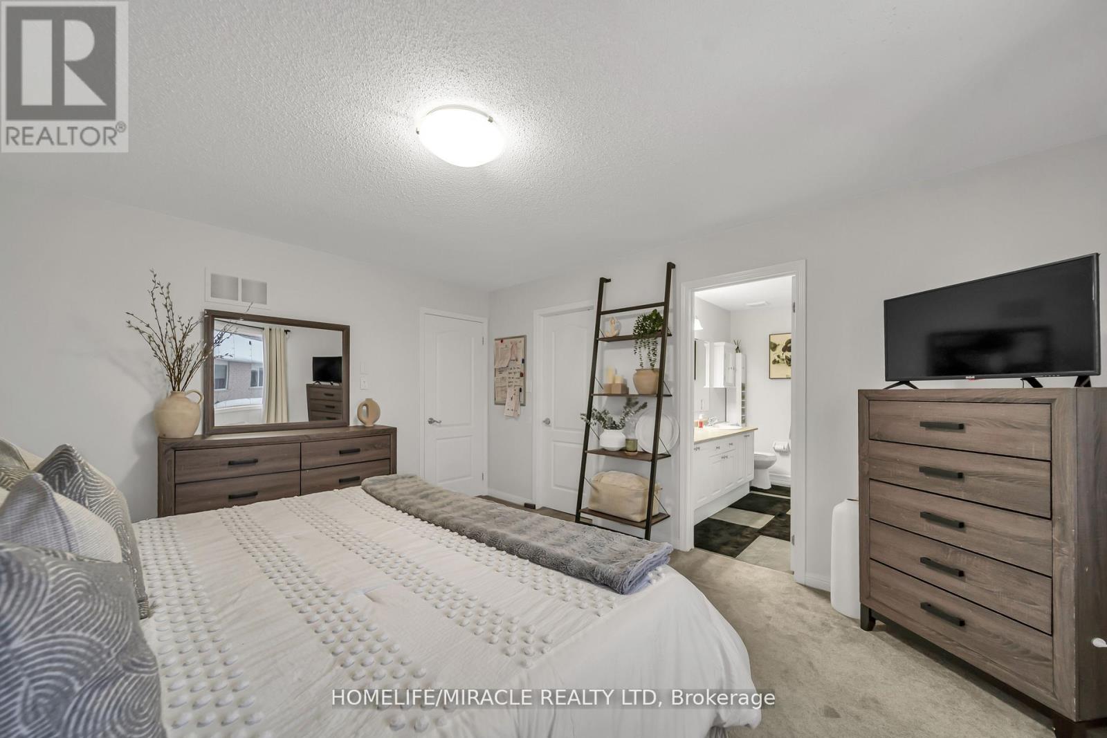 810 Hepburn Road, Milton, Ontario  L9T 0K6 - Photo 26 - W12988268