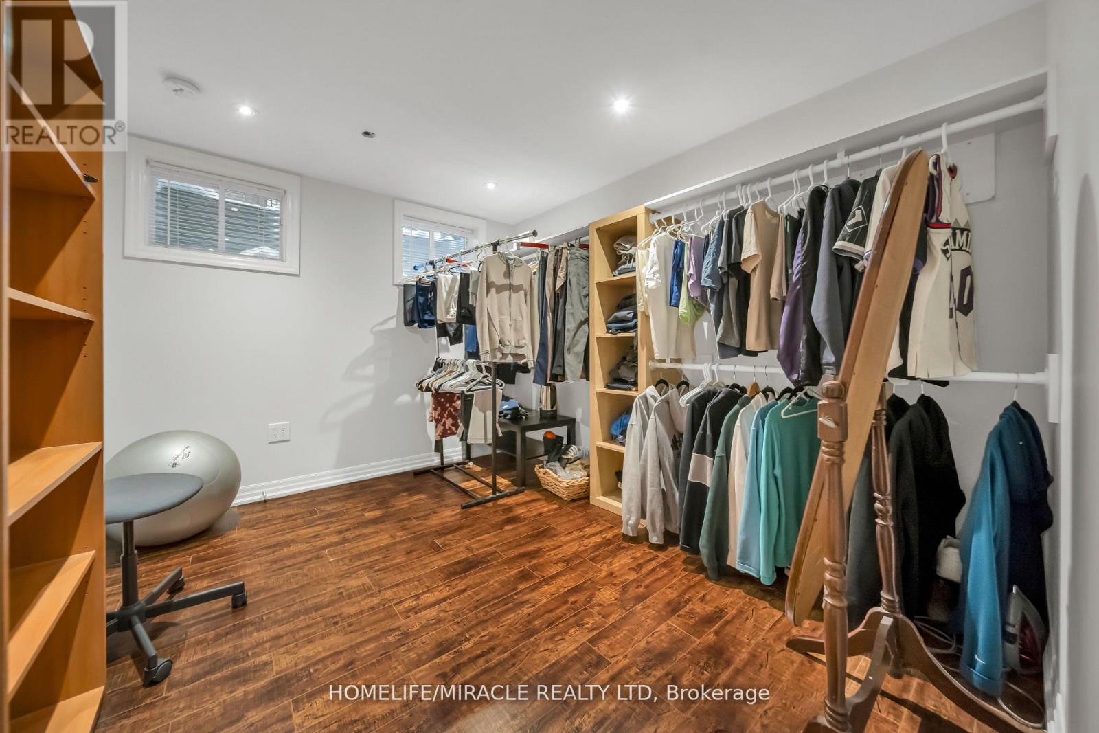 810 Hepburn Road, Milton, Ontario  L9T 0K6 - Photo 43 - W12988268