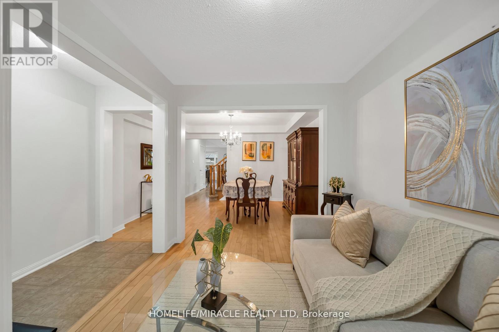 810 Hepburn Road, Milton, Ontario  L9T 0K6 - Photo 8 - W12988268