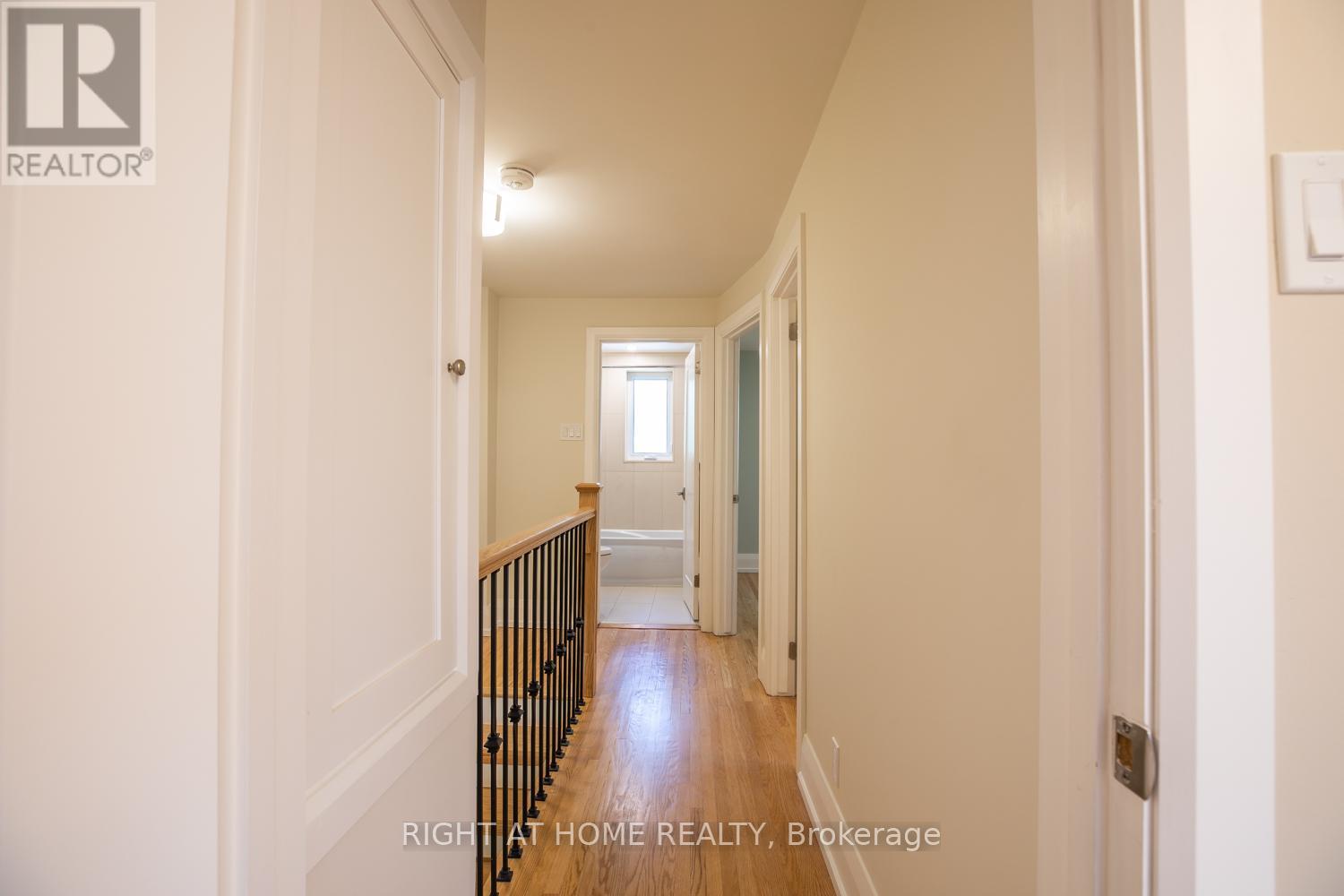 32 Varsity Road, Toronto, Ontario  M6S 4N5 - Photo 9 - W12988272