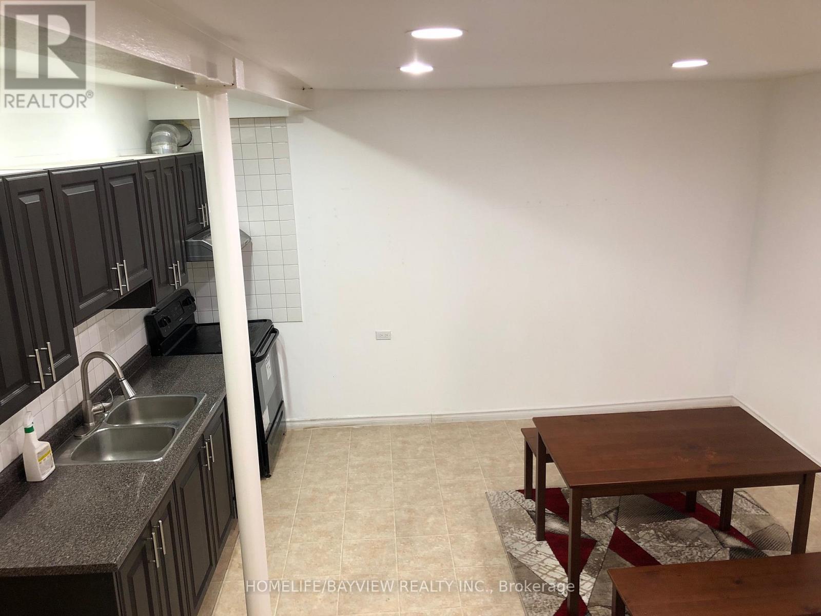 Bsmt - 201 Westmore Drive, Toronto, Ontario  M9V 4N3 - Photo 9 - W12988274