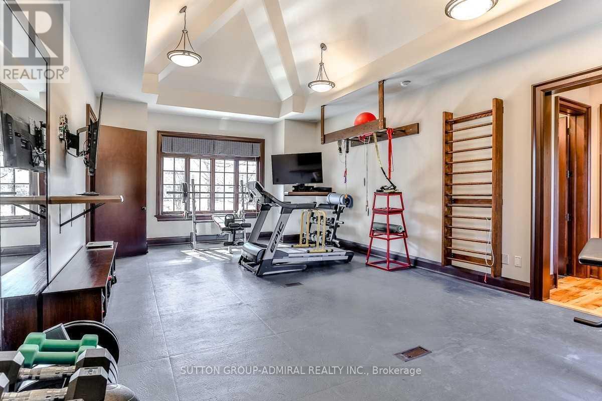 66 Scotch Valley Drive, King, Ontario  L7B 1L9 - Photo 25 - N12984392