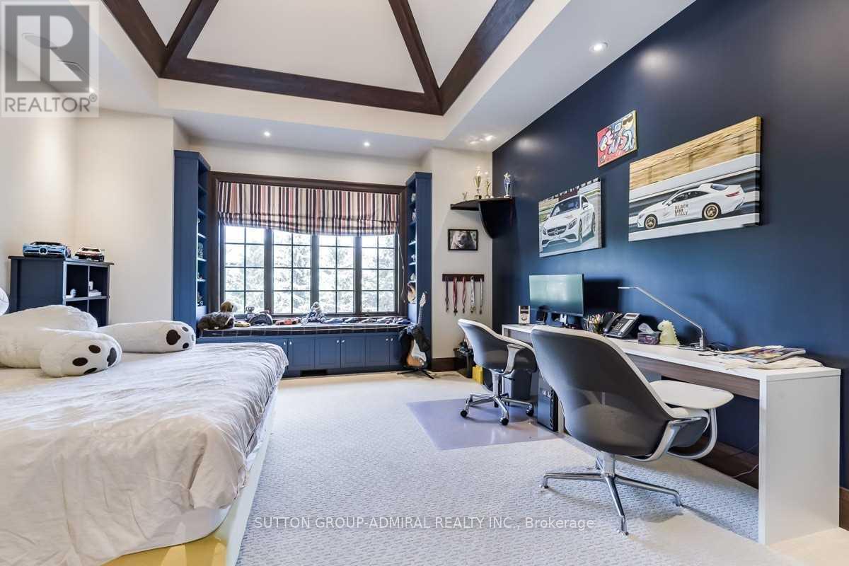 66 Scotch Valley Drive, King, Ontario  L7B 1L9 - Photo 22 - N12984392