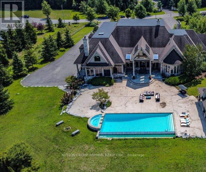 66 Scotch Valley Drive, King, Ontario  L7B 1L9 - Photo 34 - N12984392