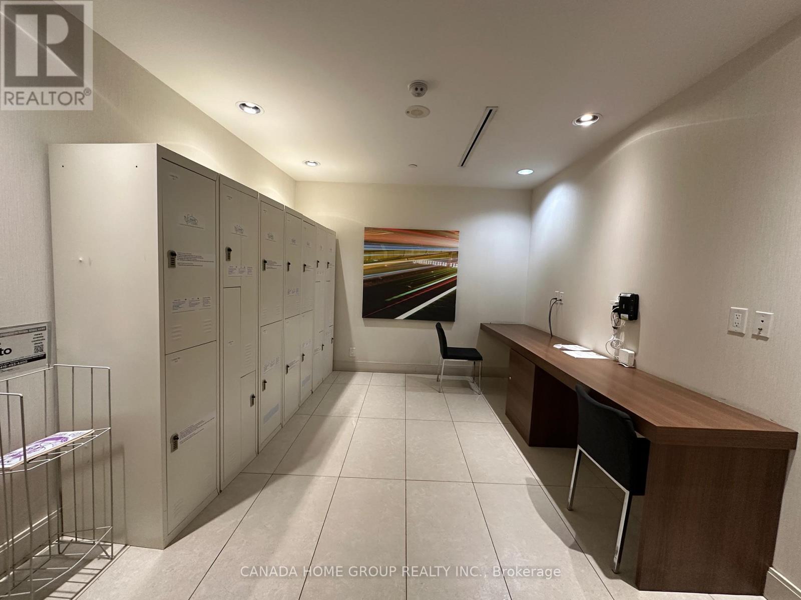 708 - 1 Valhalla Inn Road, Toronto, Ontario  M9B 1S9 - Photo 10 - W12984130