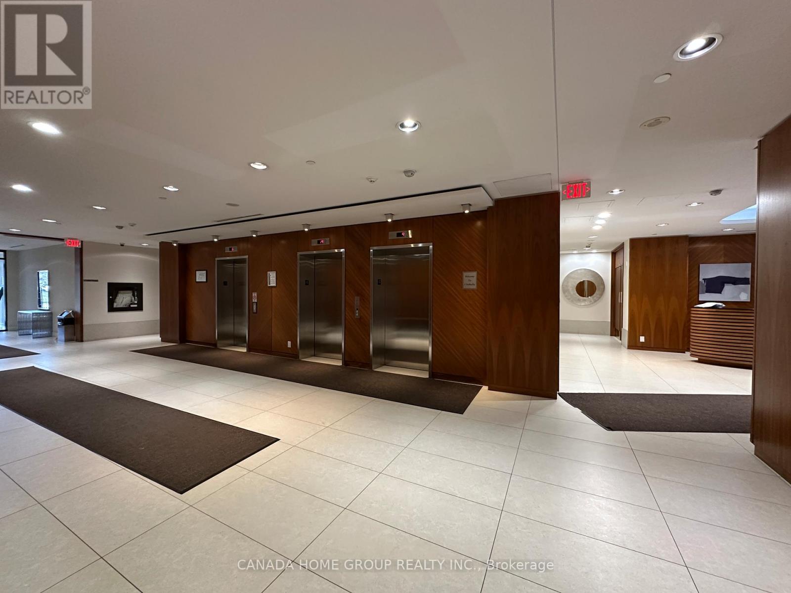 708 - 1 Valhalla Inn Road, Toronto, Ontario  M9B 1S9 - Photo 4 - W12984130