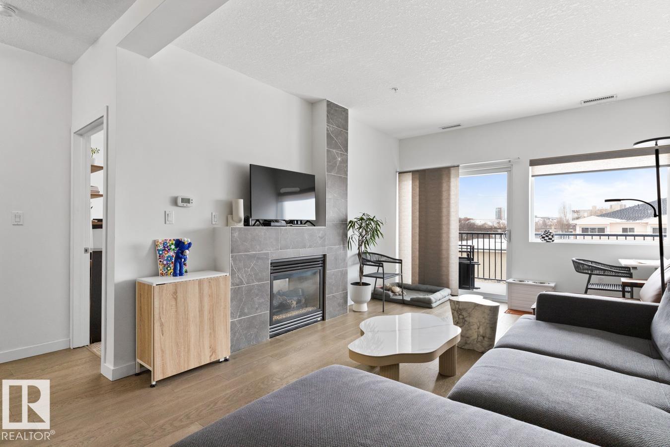 #408 11203 103A AV NW, Edmonton, Alberta