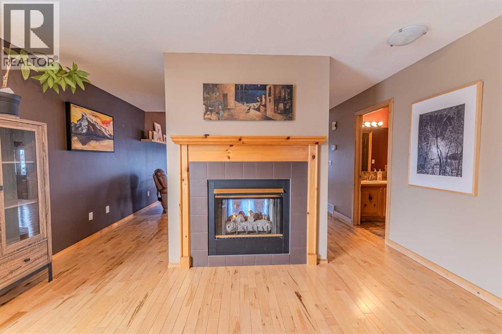 4, 1000 Cougar Creek Drive, Canmore, Alberta  T1W 1C7 - Photo 10 - A2298455