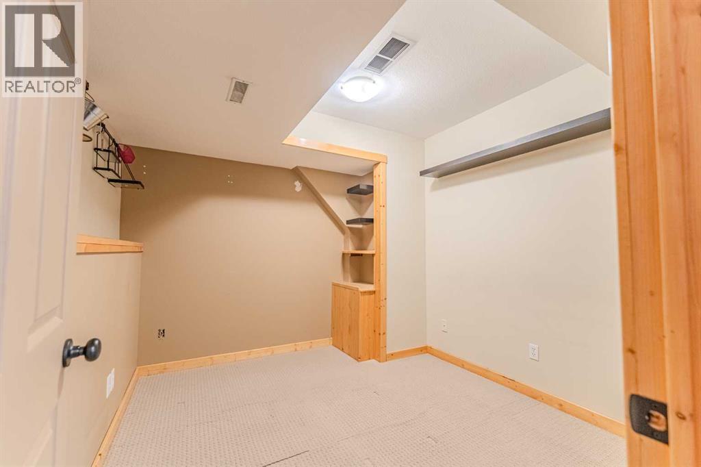 4, 1000 Cougar Creek Drive, Canmore, Alberta  T1W 1C7 - Photo 41 - A2298455