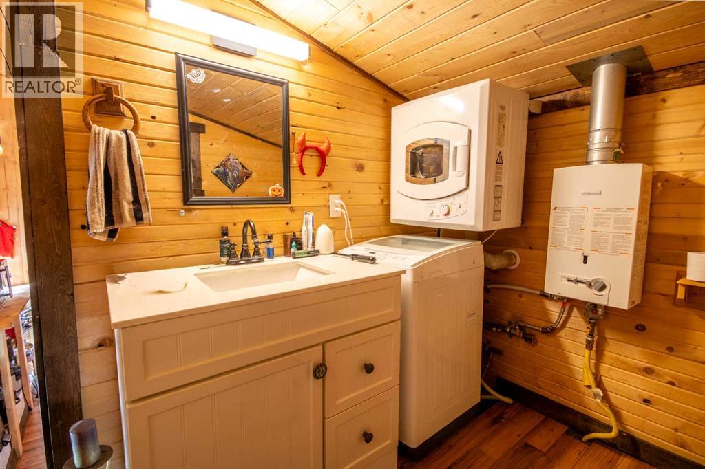 25, 5227 Township Road 320, Rural Mountain View County, Alberta  T0M 1X0 - Photo 17 - A2285977