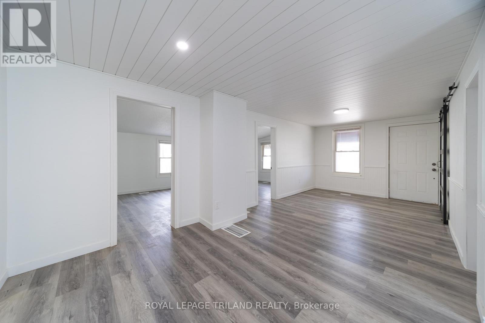 185 Maitland Street, London East, Ontario  N6B 2X8 - Photo 3 - X12988324