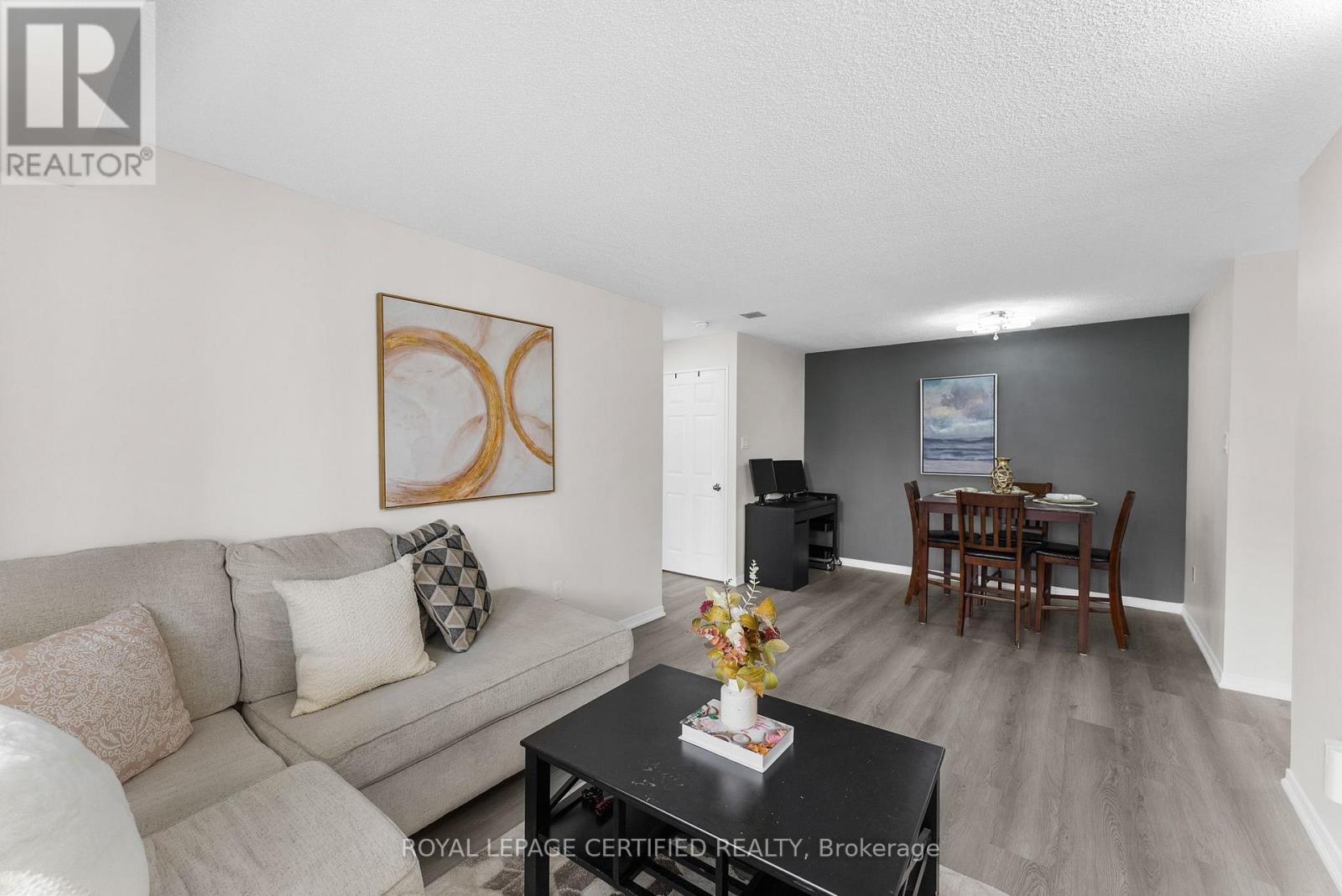210 - 700 Constellation Drive, Mississauga, Ontario  L5R 3G8 - Photo 14 - W12987894