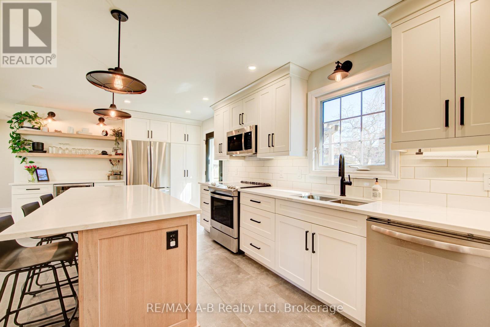 87 Wilton Street, East Zorra-Tavistock, Ontario N0B 2R0 - Photo 12 - X12988294