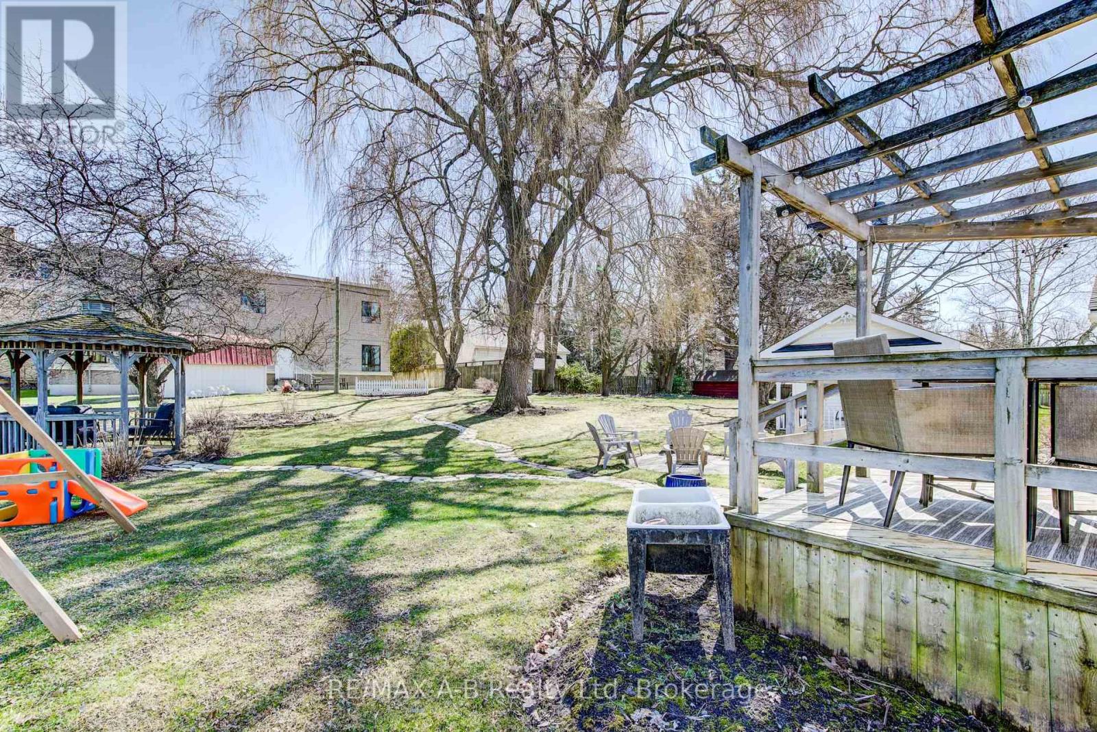 87 Wilton Street, East Zorra-Tavistock, Ontario N0B 2R0 - Photo 45 - X12988294