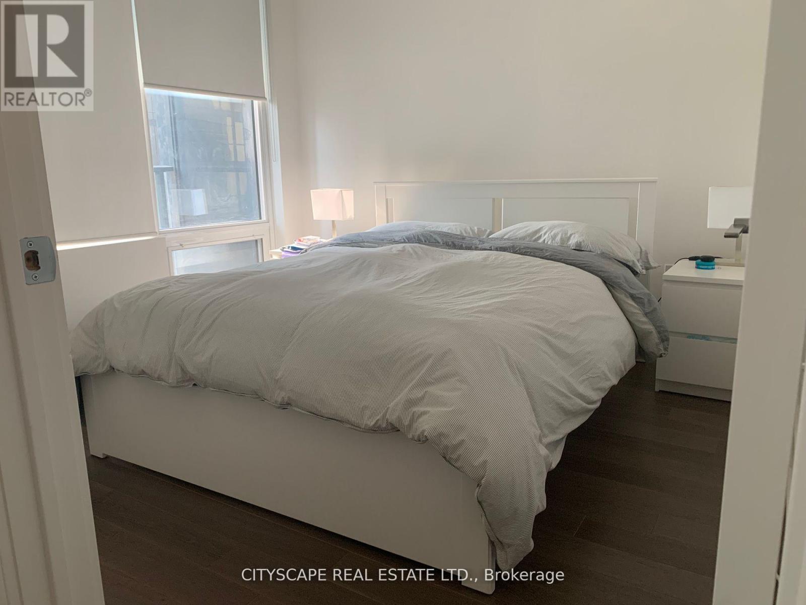 1706 - 115 Blue Jays Way, Toronto, Ontario  M5V 0N4 - Photo 4 - C12988318