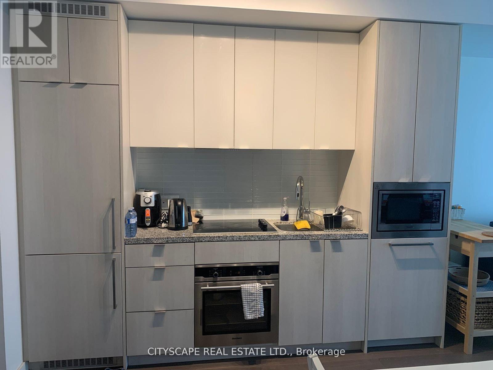 1706 - 115 Blue Jays Way, Toronto, Ontario  M5V 0N4 - Photo 7 - C12988318