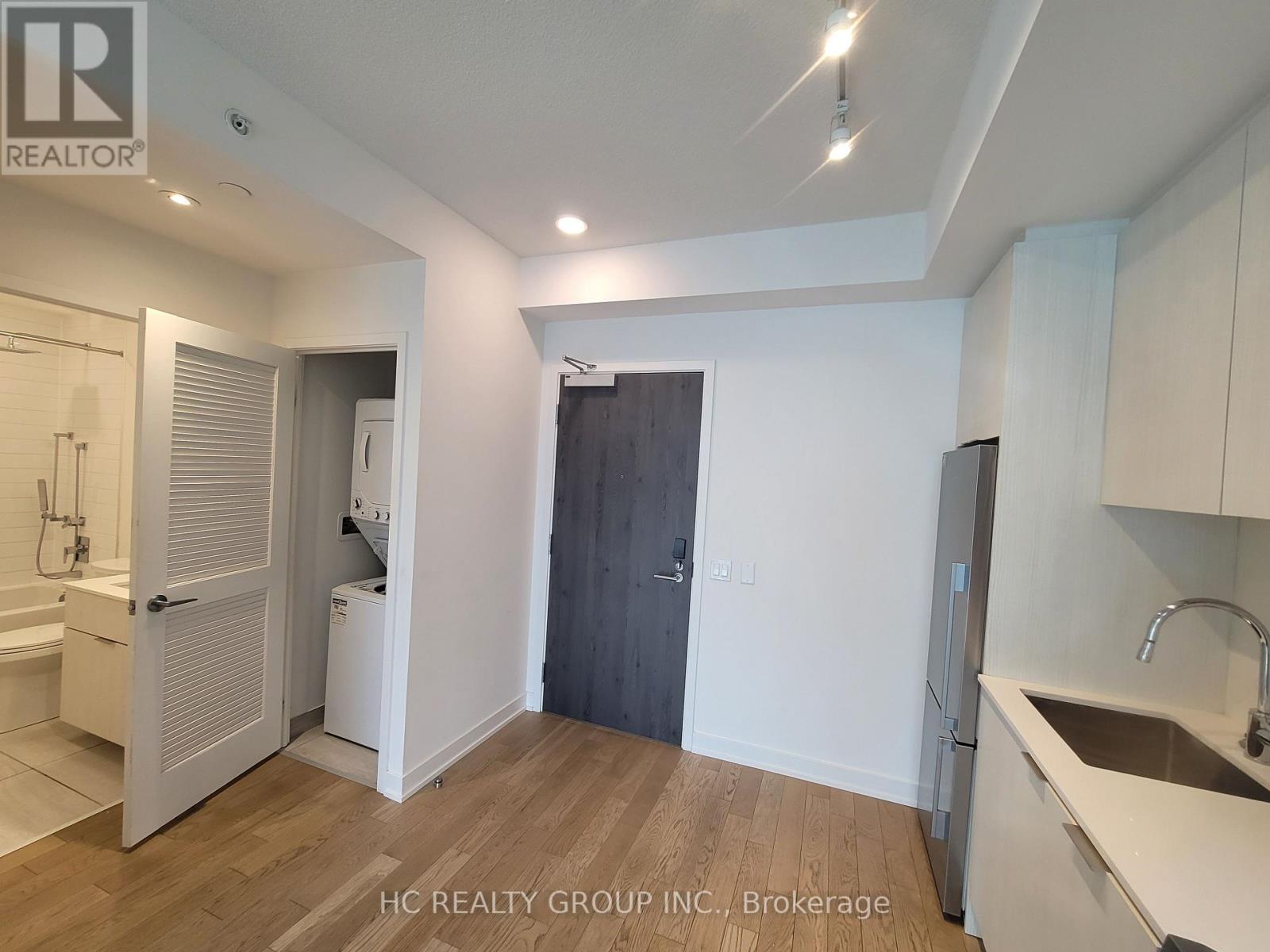 2207 - 25 Richmond Street E, Toronto, Ontario  M5C 0A6 - Photo 4 - C12988354