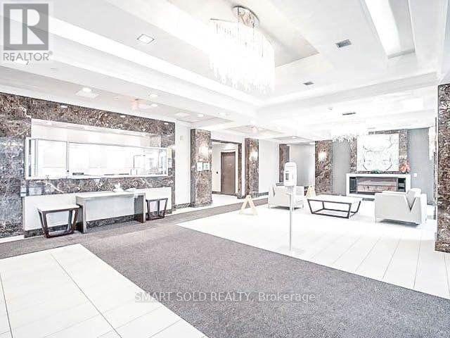 802a - 376 Highway 7 Way, Richmond Hill, Ontario L4B 0C7 - Photo 2 - N12988296