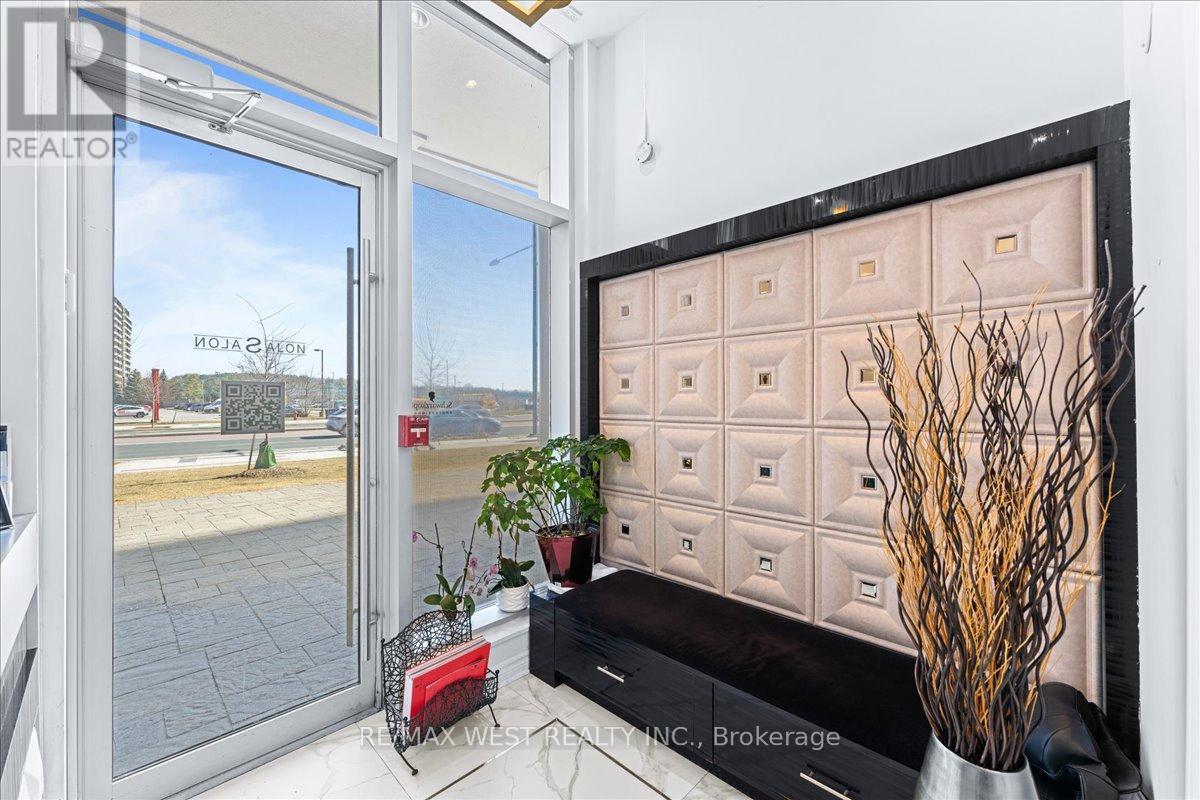 A8 - 9610 Yonge Street, Richmond Hill, Ontario  L4C 1V6 - Photo 12 - N12988302