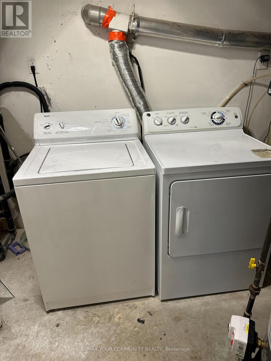 356 Sandford Street, Newmarket, Ontario  L3Y 4S3 - Photo 21 - N12988328