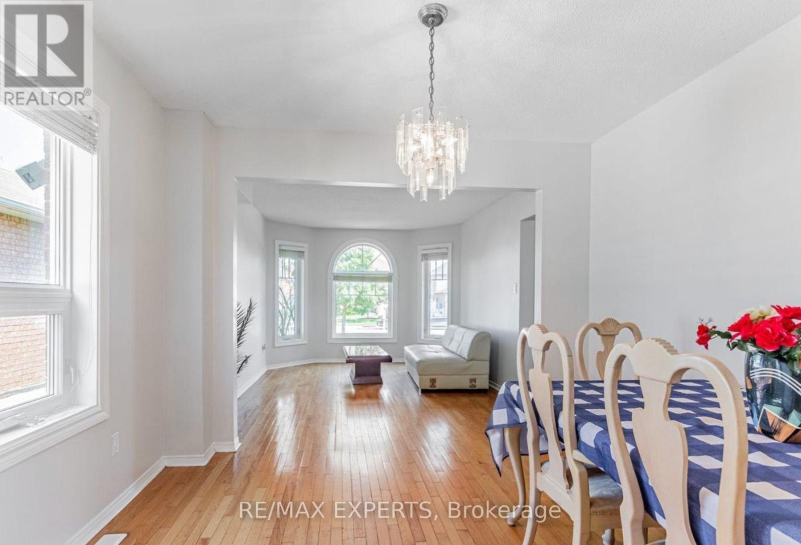 Upper - 135 Livingstone Street W, Barrie, Ontario  L4N 7J4 - Photo 6 - S12988332