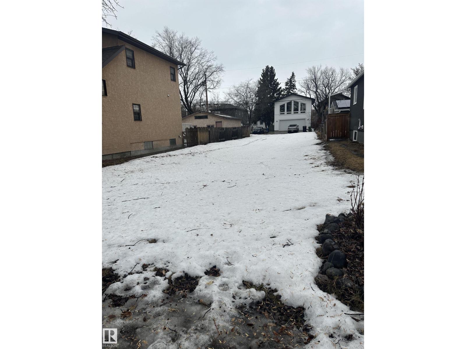 10708 75 Av Nw, Edmonton, Alberta  T6E 1J9 - Photo 6 - E4478387